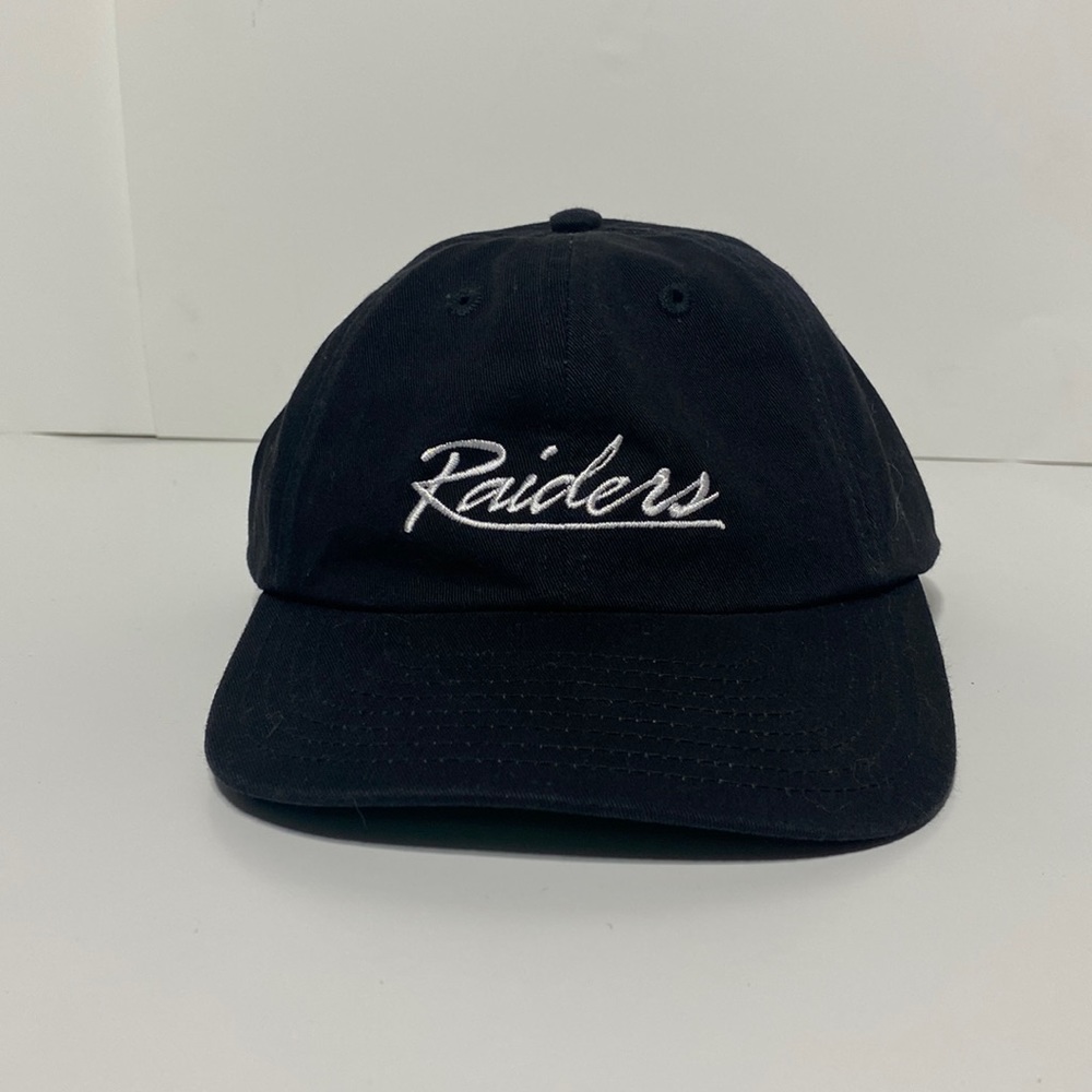 Raiders adjustable back strap